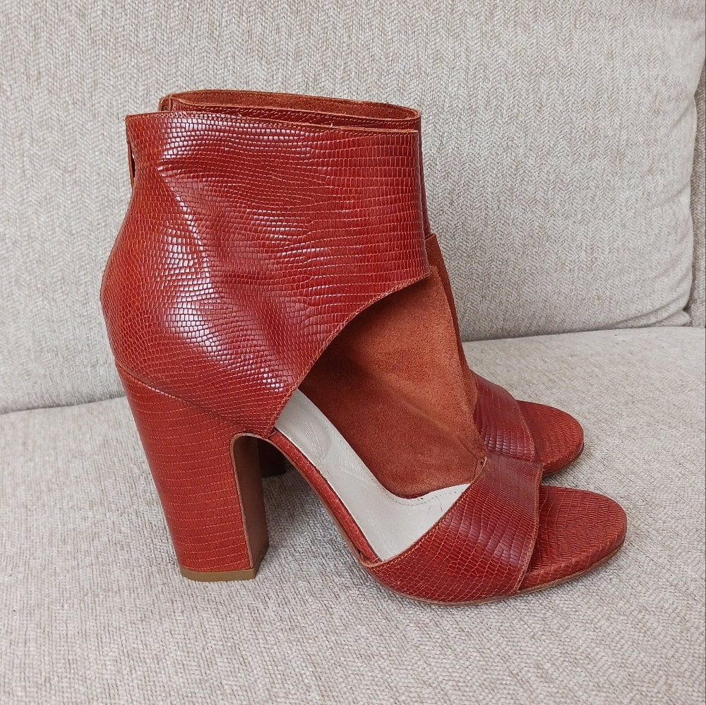 Maison Martin Margiela Paris brown embossed leather shoes